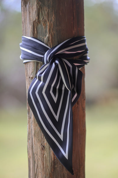 Black & White Striped Twilly