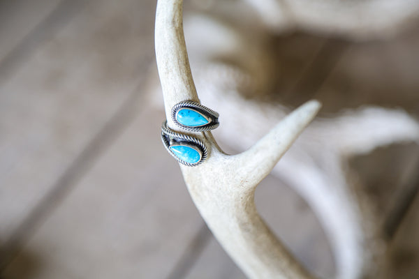 Double Teardrop Adjustable Ring