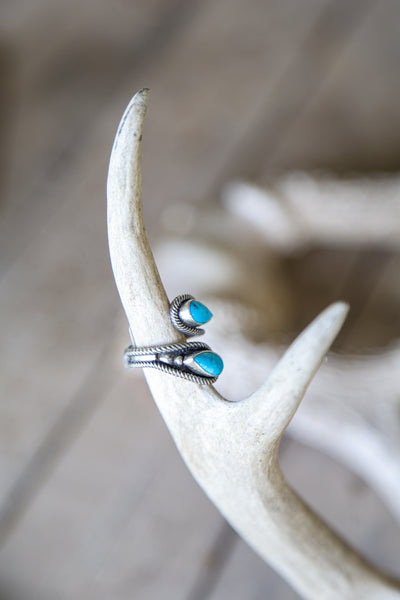 Double Teardrop Adjustable Ring